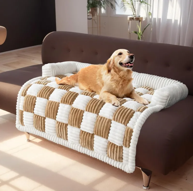 Plush Warm Pet Bed - Cozy Comfort